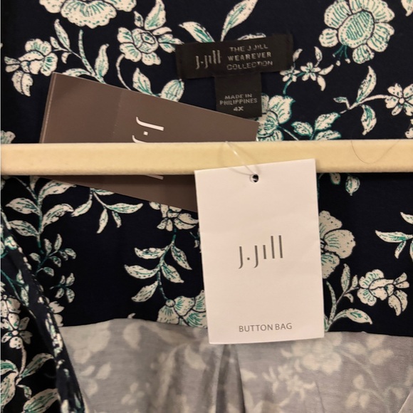 J. Jill The Wearever Collection 3/4 Sleeve Split Neck Tunic, Blue/Green 4X soft - Picture 4 of 6